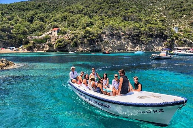 blue-cave-and-hvar-boat-tour-small-group-from-split-or-brac