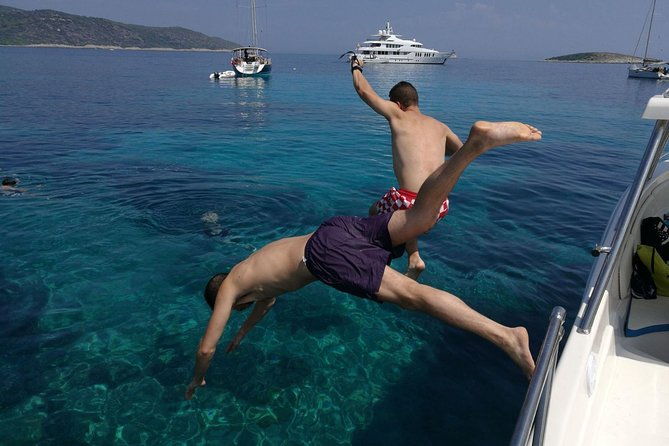 blue-cave-and-hvar-island-five-island-tour-from-split