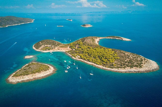blue-cave-and-hvar-tour-from-trogir