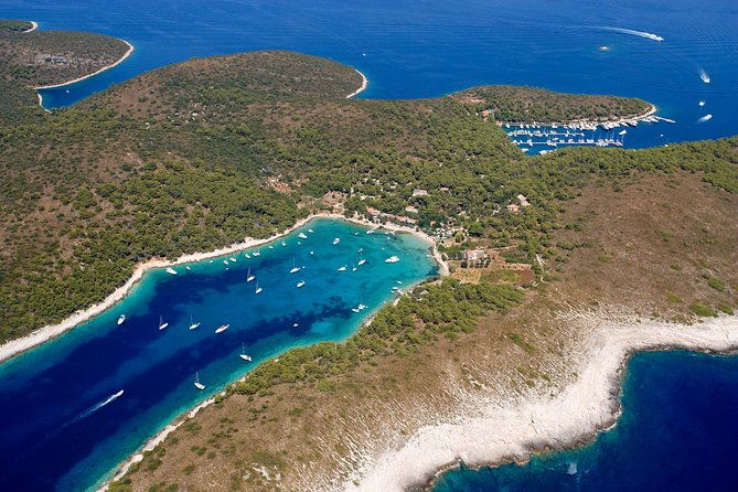 blue-cave-and-pakleni-islands-group-tour-from-hvar