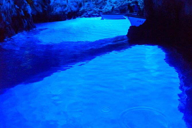 blue-cave-and-town-hvar-with-5-island-boat-tour