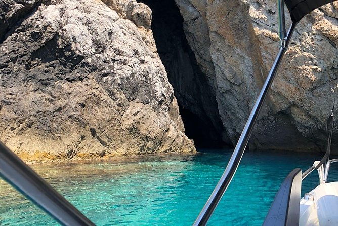 blue-cave-hvar-5-islands-private-tour-from-split-or-trogir