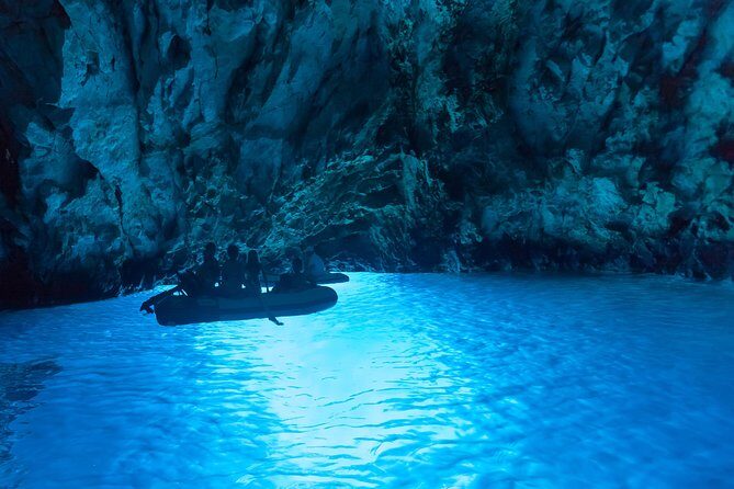 Blue cave & Hvar, 5 islands speed boat tour with unique boats from Split - Who Would Love This Experience?