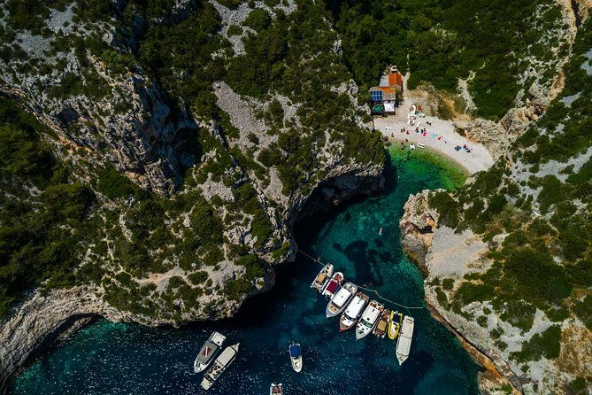 blue-cave-hvar-and-five-islands-small-group-tour-from-split