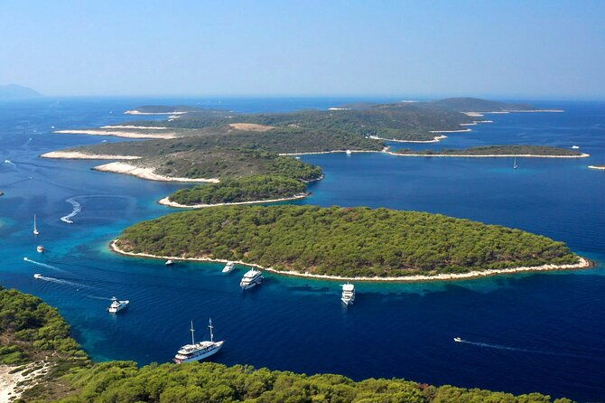 blue-cave-hvar-island-paklenjaci-speedboat-tour-from-split