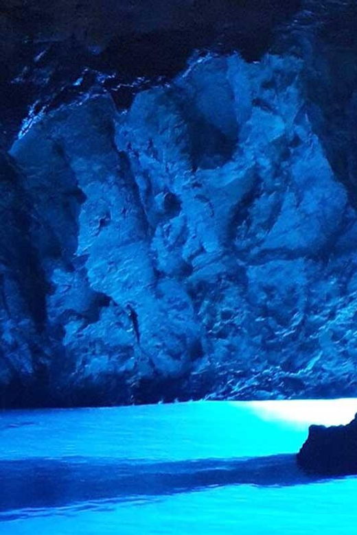 blue-cave-speedboat-trip-from-trogir