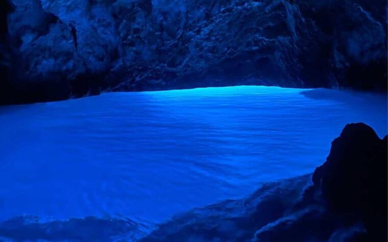 blue-cave-speedboat-trip-from-trogir