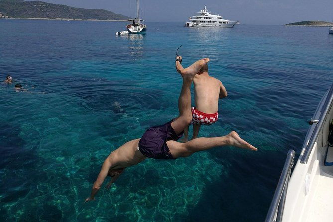 blue-cave-tour-five-island-small-group-tour-from-split