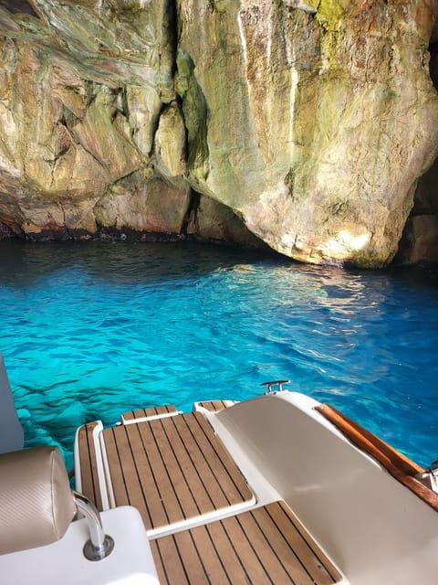blue-caves-crystal-waters-unlimited-drinks