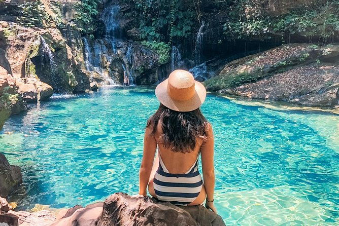 blue-charm-blue-well-santa-barbara-waterfall-4-days-with-jalapao-titans