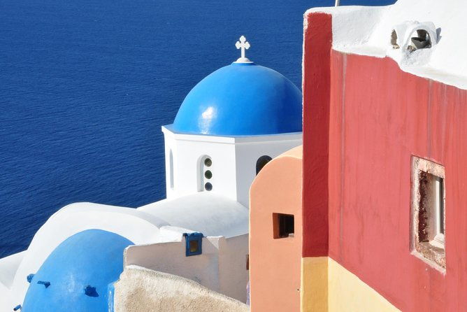 blue-dome-and-oia-sunset-small-group-transfer