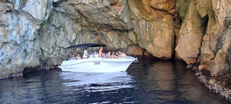blue-green-cavesunj-beach-by-speedboat-with-small-group