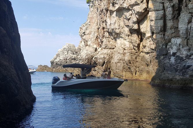 Blue & Green cave,unj beach - with drinks small group speedboat - What We Love About This Tour