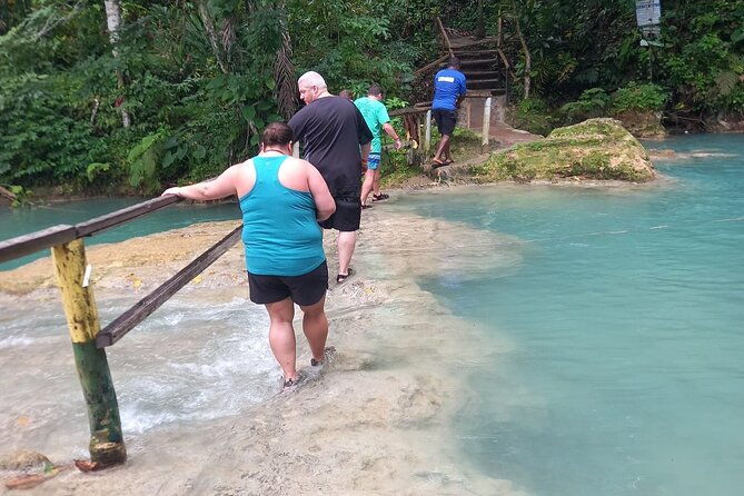 blue-hole-adventure-tours