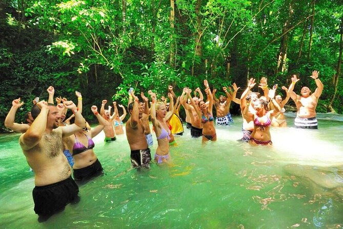 blue-hole-and-dunns-river-falls-from-ocho-rios
