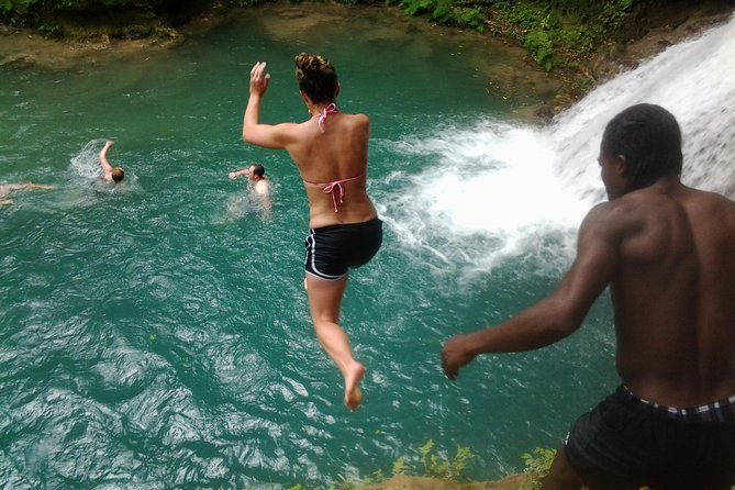 blue-hole-and-river-tubing-from-montego-bay