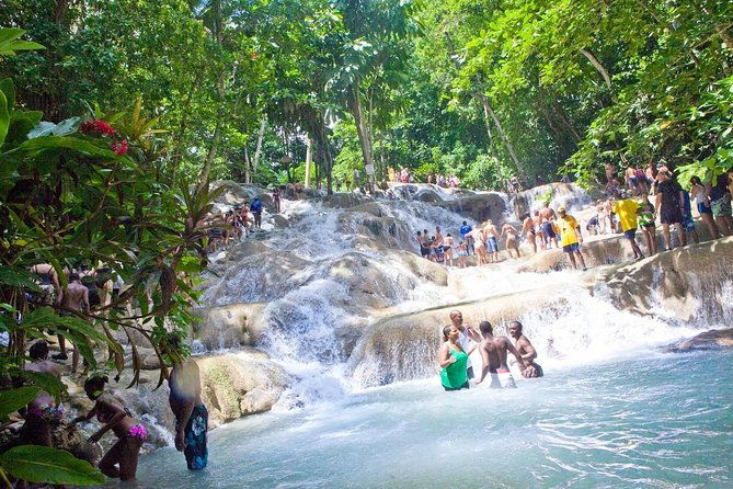 blue-hole-and-secret-falls-plus-dunns-river-falls-combo-tour