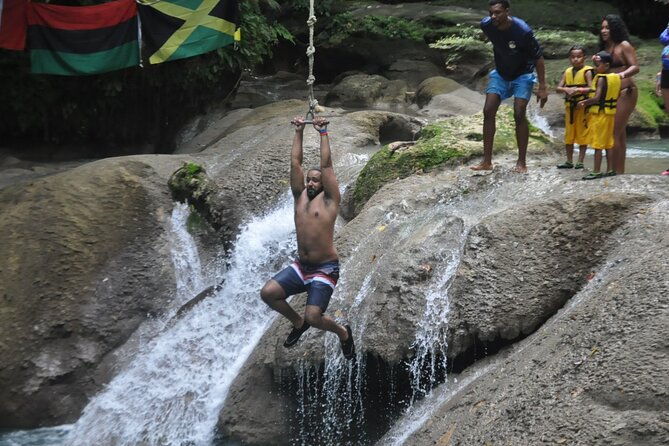 blue-hole-and-shopping-in-ochi-rios-from-runaway-bay