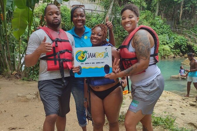 blue-hole-and-shopping-in-ocho-rios-jamaica