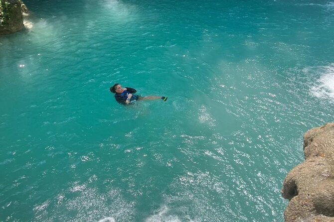 blue-hole-and-sightseeing-tour-from-ocho-rios-jamaica