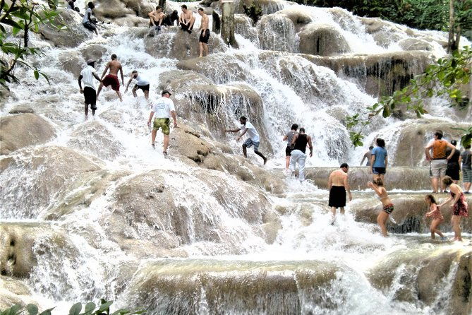 blue-hole-plus-secret-falls-dunns-river-falls-from-grand-palladium