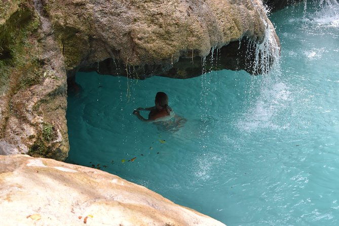 blue-hole-plus-secret-falls-dunns-river-falls-from-grand-palladium