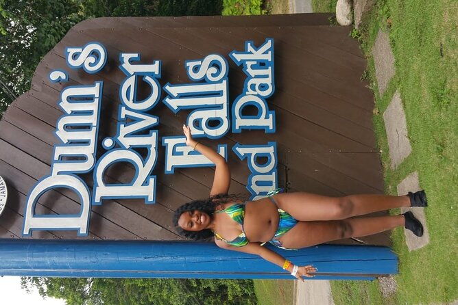 blue-hole-secert-falls-and-dunns-river-combo-tour