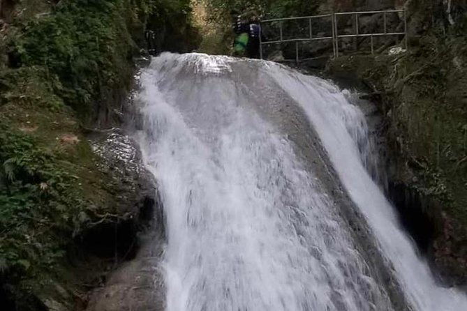 blue-hole-secret-falls-and-bob-marley-nine-mile-private-tour