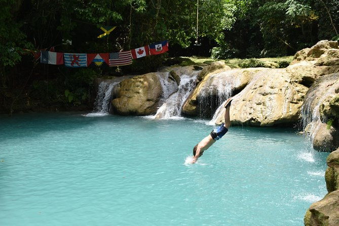 blue-hole-secret-falls-day-trip-plus-shopping-from-runaway-bay