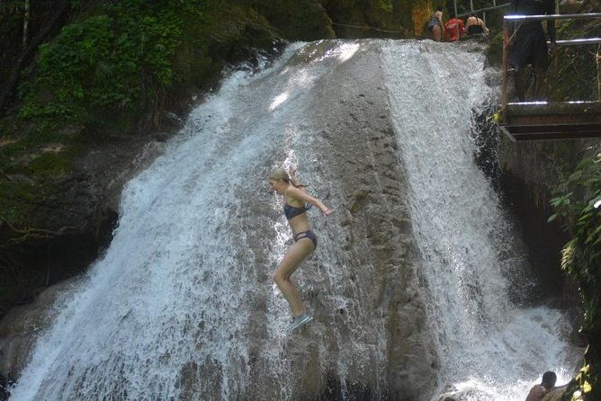 blue-hole-secret-falls-private-tour-2
