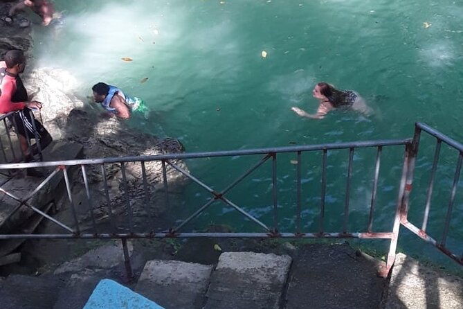 blue-hole-secret-falls-private-tour