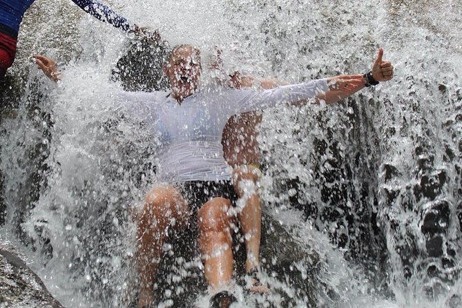 blue-hole-waterfalls-from-runaway-bay
