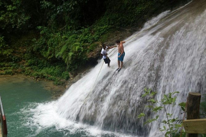 blue-hole-waterfalls-tour-from-montego-bay