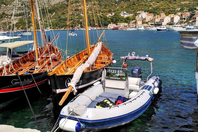 blue-lagoon-4-islands-private-speedboat-tour