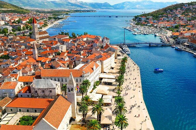 blue-lagoon-and-trogir-half-day-speedboat-tour-from-split