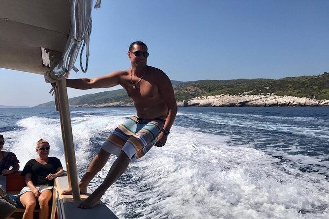 blue-lagoon-and-unesco-town-trogir-5h-boat-tour