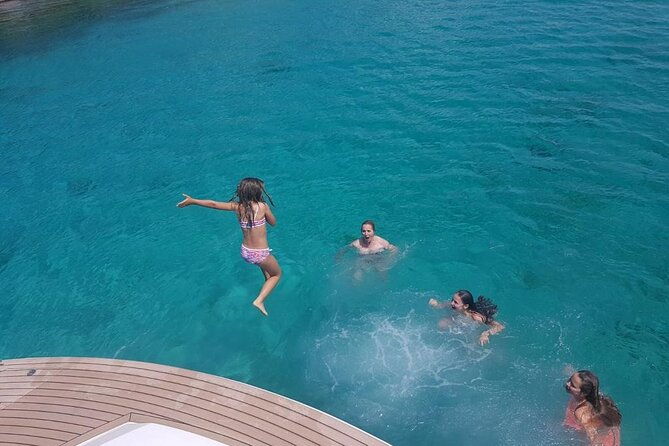 blue-lagoon-and-unesco-town-trogir-5h-boat-tour