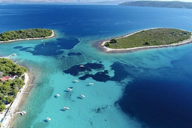 blue-lagoon-half-day-private-boat-tour