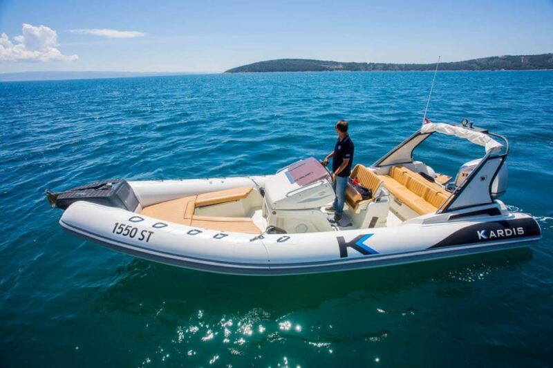 blue-lagoon-hvar-and-pakleni-islands-private-boat-tour