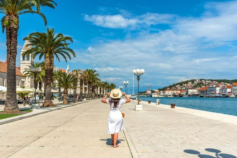 blue-lagoon-trogir-private-half-day-speedboat-tour