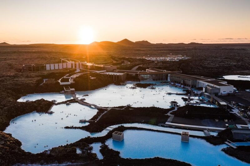blue-lagoon-with-private-roundtrip-transfer