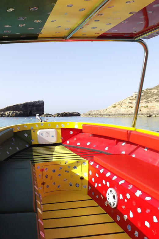 blue-lagoonmalta-crystal-lagoon-cominoprivate-speedboat
