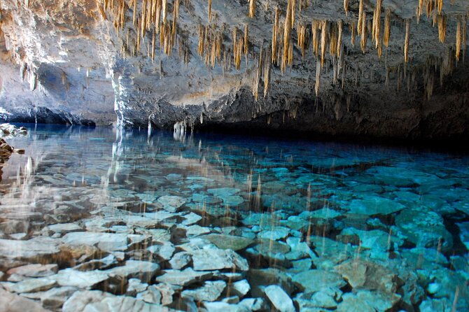 blue-lake-cave