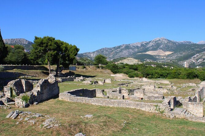 blue-line-tour-with-salona