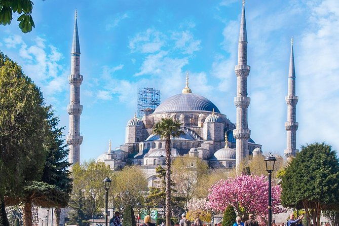 blue-mosque-and-sultanahmet-tour