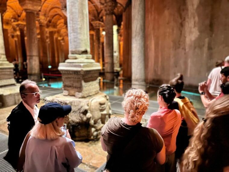 blue-mosque-basilica-cistern-grand-bazaar-guided-tour