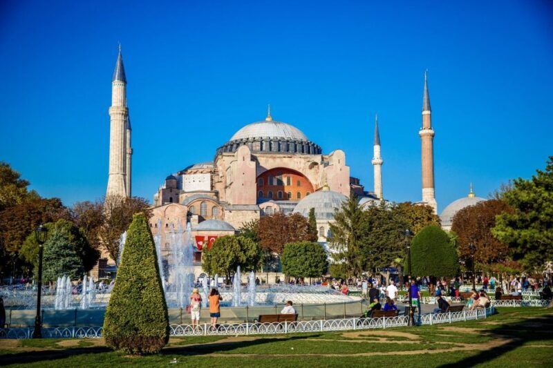 blue-mosque-topkapi-palace-and-harem-guided-tour