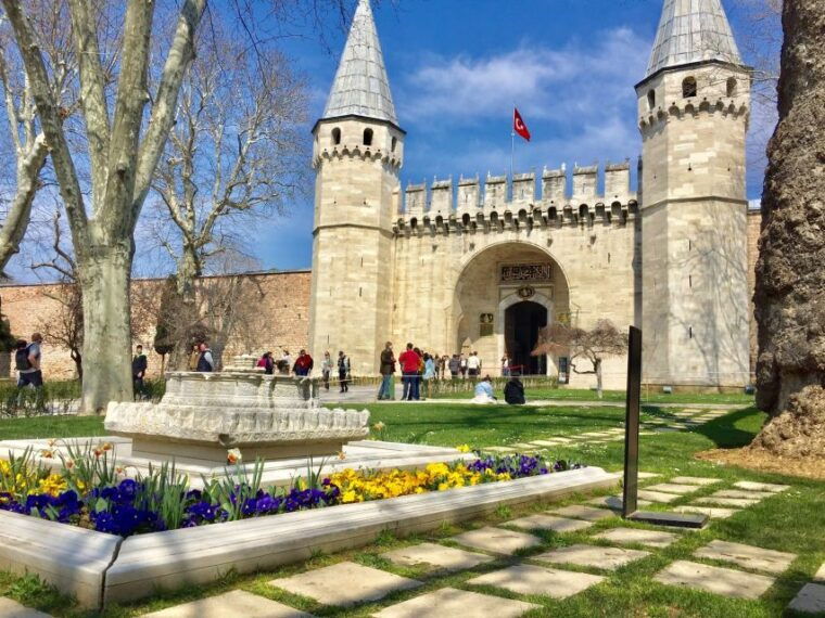 blue-mosque-topkapi-palace-and-harem-guided-tour