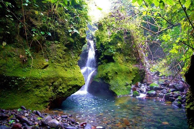 blue-river-hot-springs-adventure-in-rincon-de-la-vieja-from-dreams-las-mareas