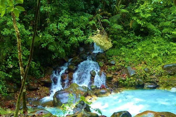 blue-river-hot-springs-adventure-in-rincon-de-la-vieja-from-dreams-las-mareas